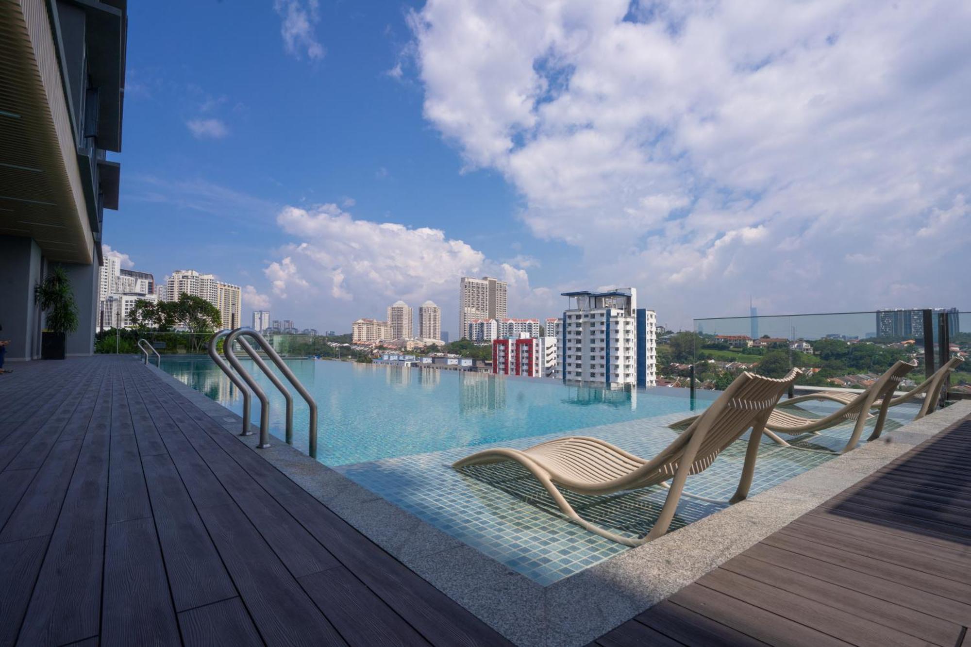 Societe Suites By Ihost Global กัวลาลัมเปอร์ ภายนอก รูปภาพ
